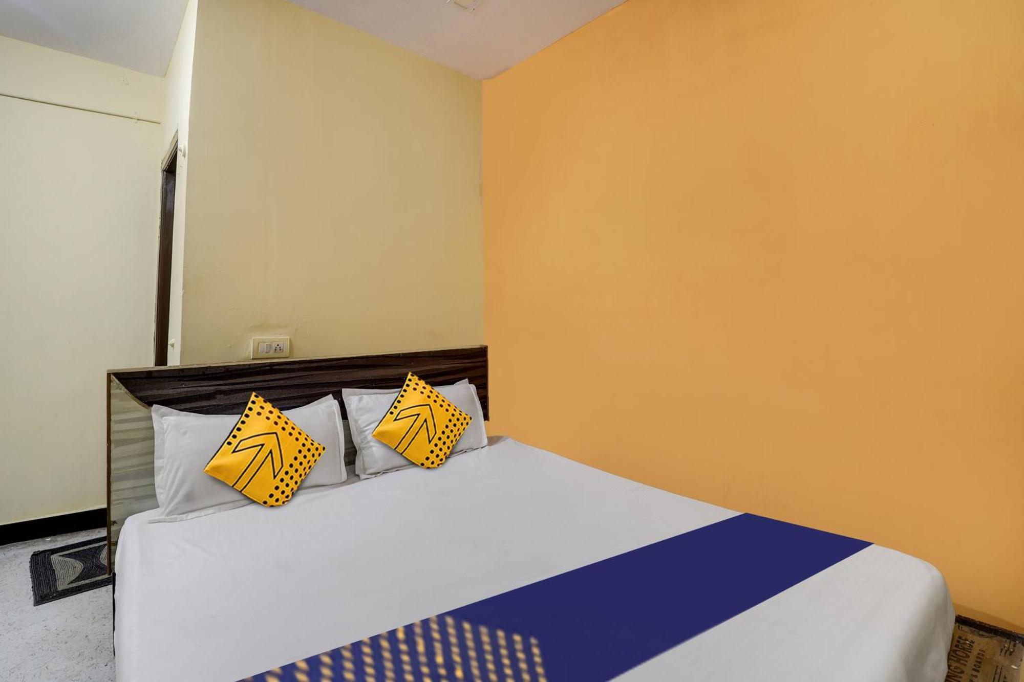 Spot On Hotel Sai Ashirwad Residency Хидерабад Екстериор снимка