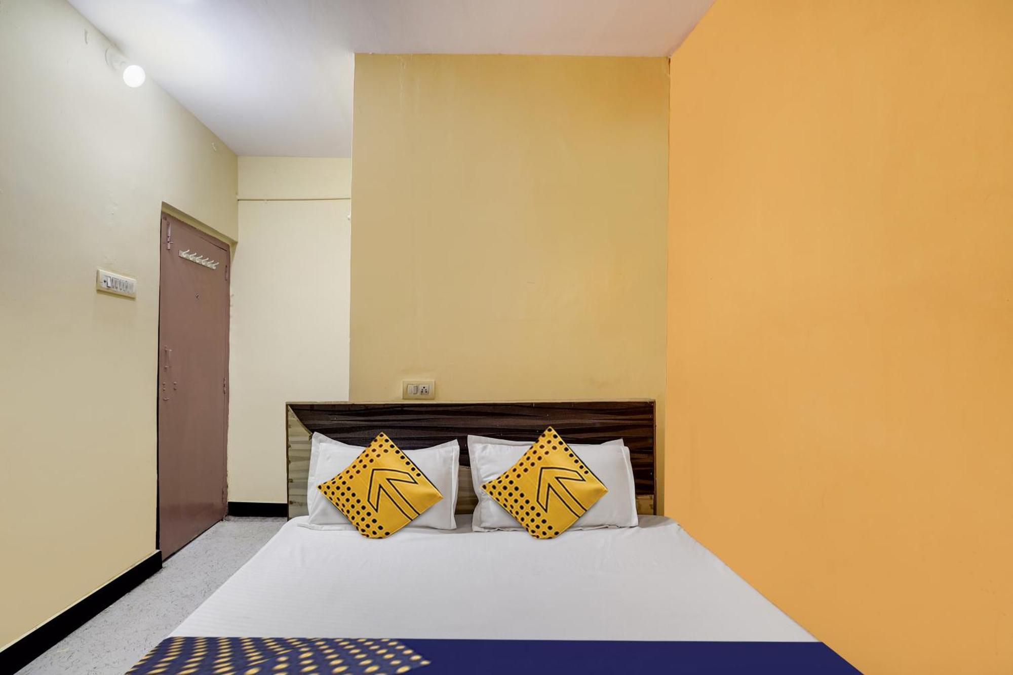 Spot On Hotel Sai Ashirwad Residency Хидерабад Екстериор снимка