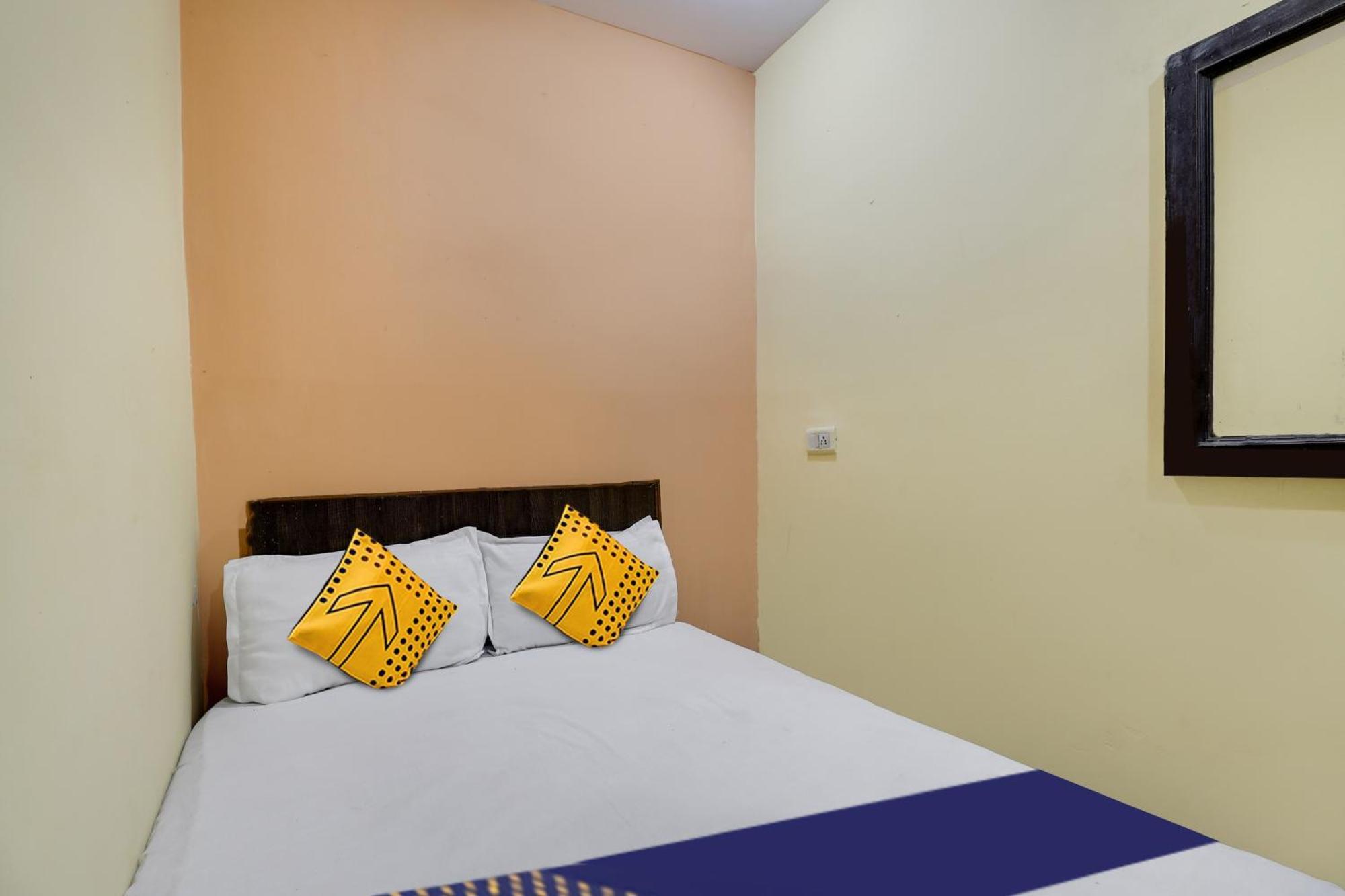Spot On Hotel Sai Ashirwad Residency Хидерабад Екстериор снимка